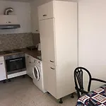 A&s Hostel *