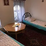 A&s Hostel *