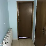 A&s Hostel *